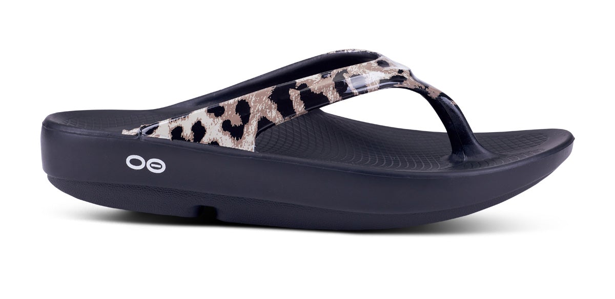 Black Women's Oofos OOlala Limited Sandals | 1AwLMnvFWgo