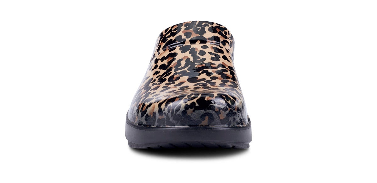 Leopard Women's Oofos OOcloog Limited Edition Clogs | bpmPTLM1W2z